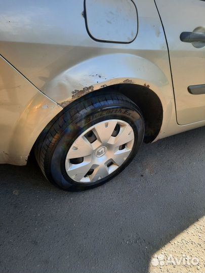 Renault Megane 1.6 МТ, 2007, 300 км