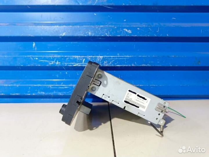 Магнитола Volkswagen Jetta V 1.9 BXE 2008