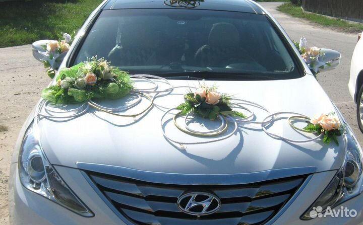 Украшения на свадебное авто