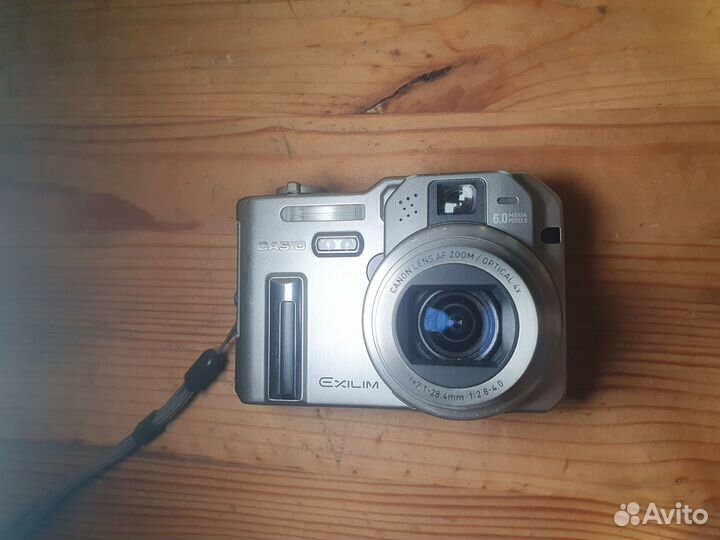 Casio Exilim EX-P600