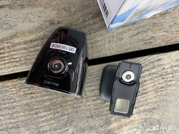 Автомобильный видеорегистратор Viper Z1 Sky