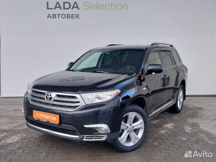 Хайлендер 13 год. Toyota highlander hybrid. Екатеринбург хайлендер. Тойота хайлендер 2012 белый. Тойота хайлендер люкс дром.