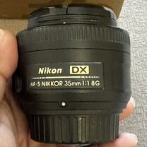 Nikon 35mm f/1.8G AF-S DX Nikkor