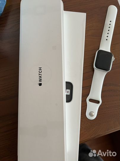 Часы apple watch se 40 mm