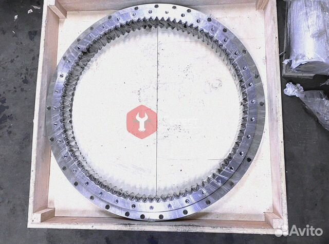 Поворотный круг Hyundai 81E3-10010