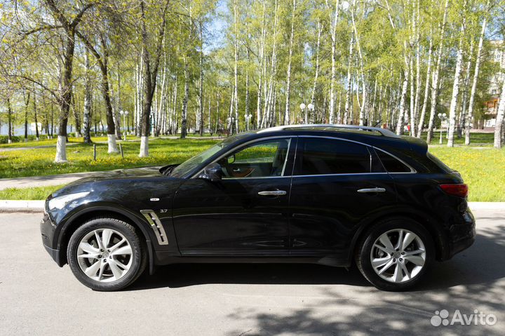 Infiniti FX37 3.7 AT, 2012, 127 000 км