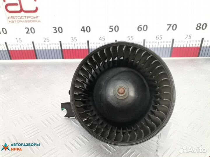 Моторчик печки Opel Corsa D рест. 2011 55702446