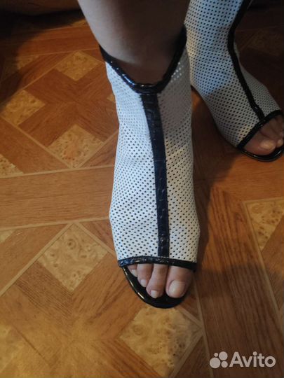 Сандали взрослые