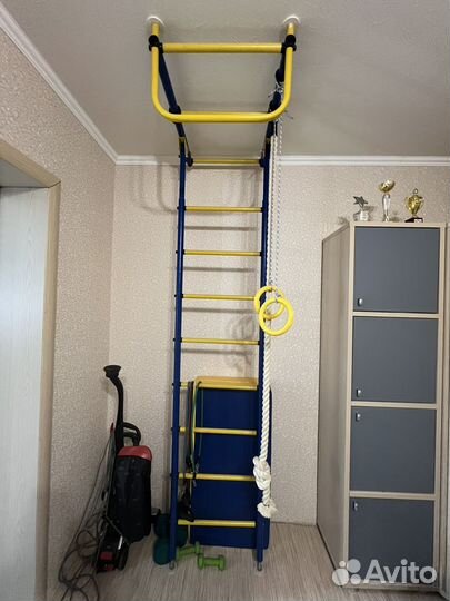 Детская шведская стенка