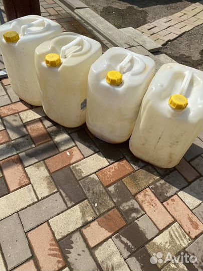 Канистра пластиковая