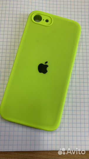 Чехол на iPhone 7