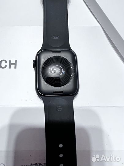 Часы apple watch se2 44 mm
