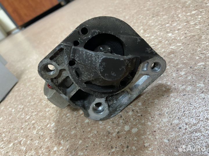 Стартер Renault Logan 1 1.6