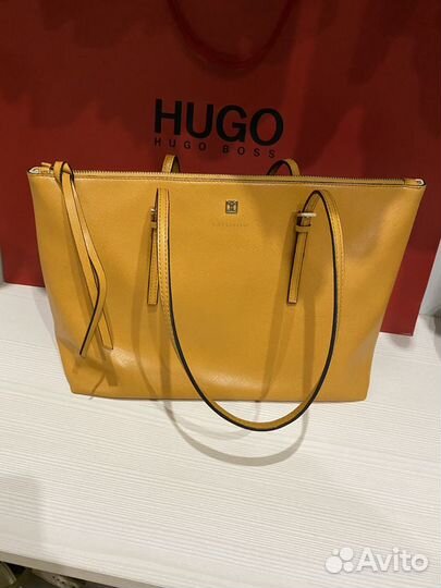 Продам сумку coccinelle