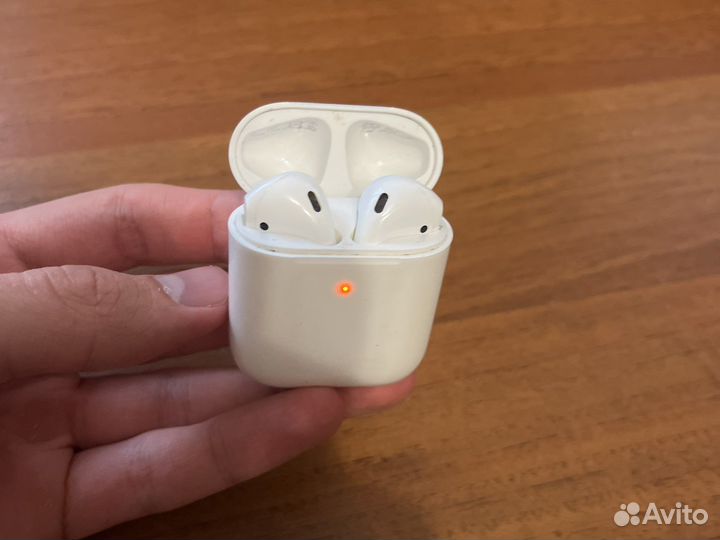 Airpods 2