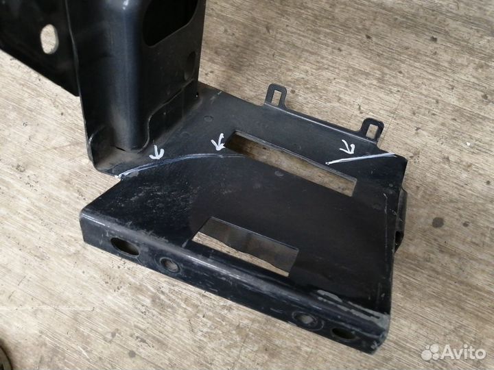 Передняя панель LR027494 Land Rover Range Rover