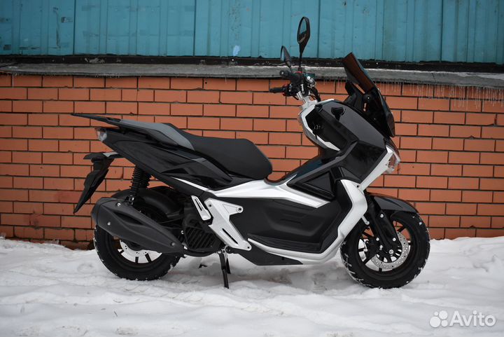 Скутер Tracer ADV (50) 125