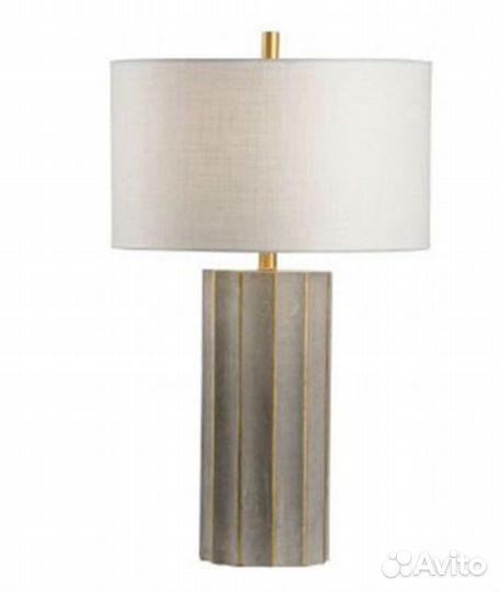 Настольная лампа