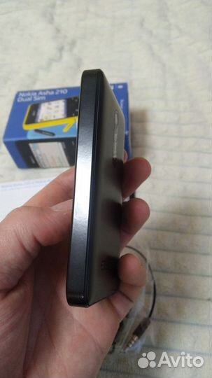 Nokia Asha 210