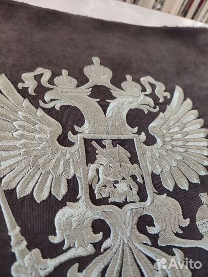 Машинная вышивка нашивки на ткани пошив одежды