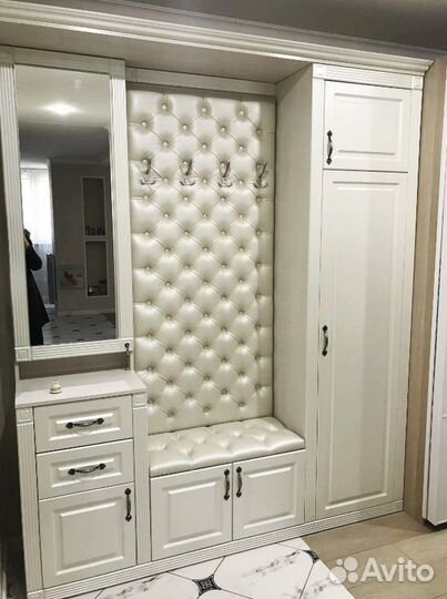 Шкаф в прихожую