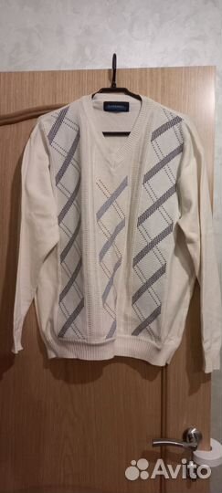 Пуловер мужской