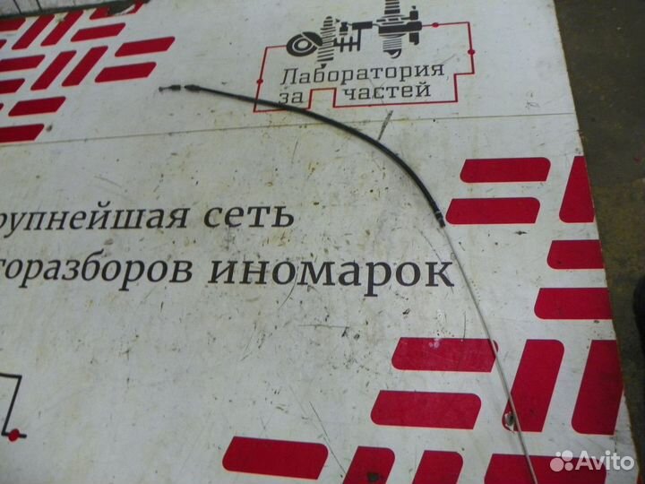 Трос ручника Skoda Octavia