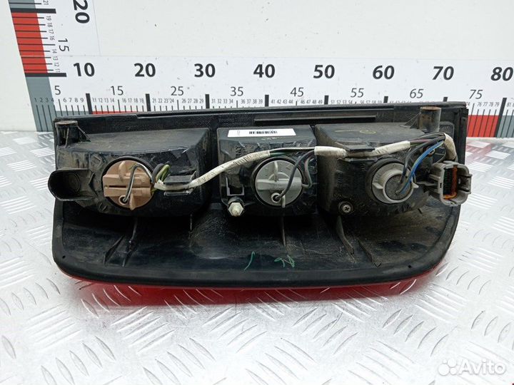 Фонарь задний для Nissan Navara (D40) 26550EB38B