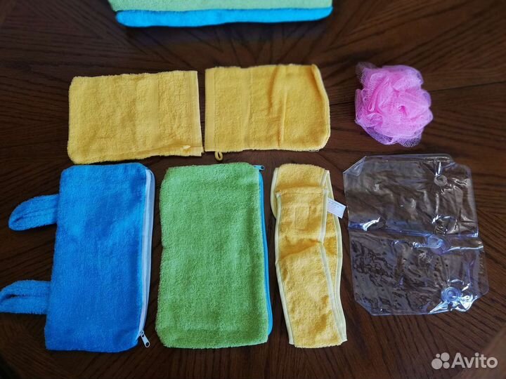 Полотенца и принадлежности для ванны набор новый