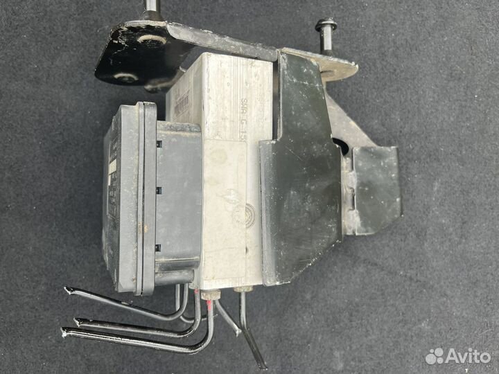 Блок ABS/ESP Mersedes Benz m клаасс ML w164