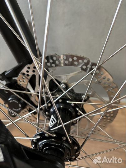 Велосипед GT avalanche expert M