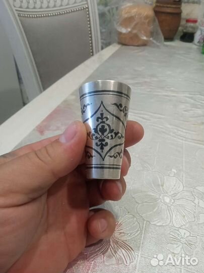 Серебряная стопка