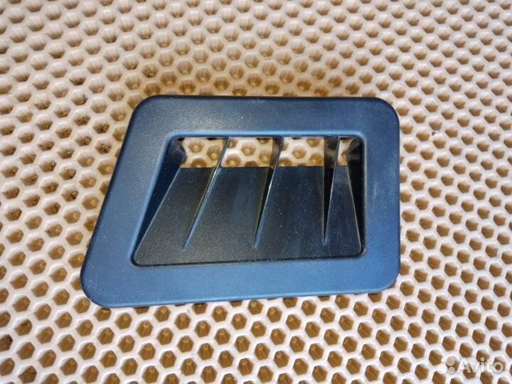 Дефлектор воздушный Audi A8 D4 long 4.2 cdra 2011