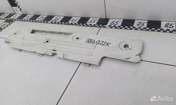 Планка под фару торцевая правая Volvo FH