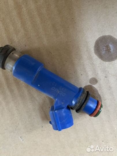 Форсунка топливная Mazda 3 BL 1.6 09-13 гв