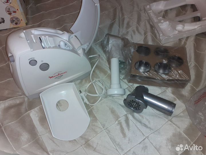 Электрическая мясорубка Moulinex Combi HV8 Франция