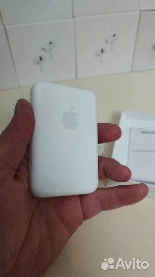 Зарядка на iPhone