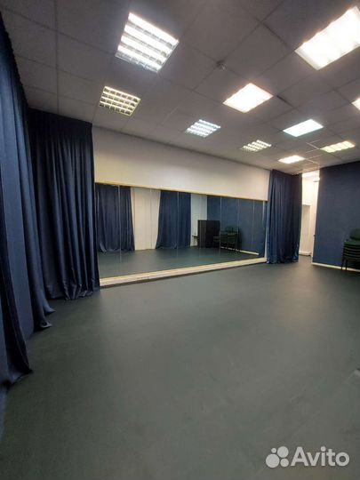 Аренда зала для танцев и мероприятий 50м²