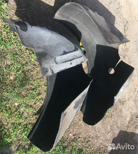 Подкрылки фетровые гранта