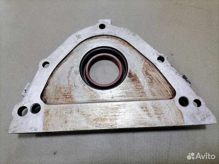 Задн. крышка коленв.Volkswagen Passat B5 ADR 1999