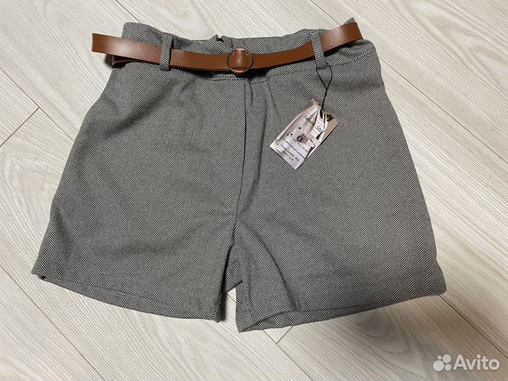 Шорты женские