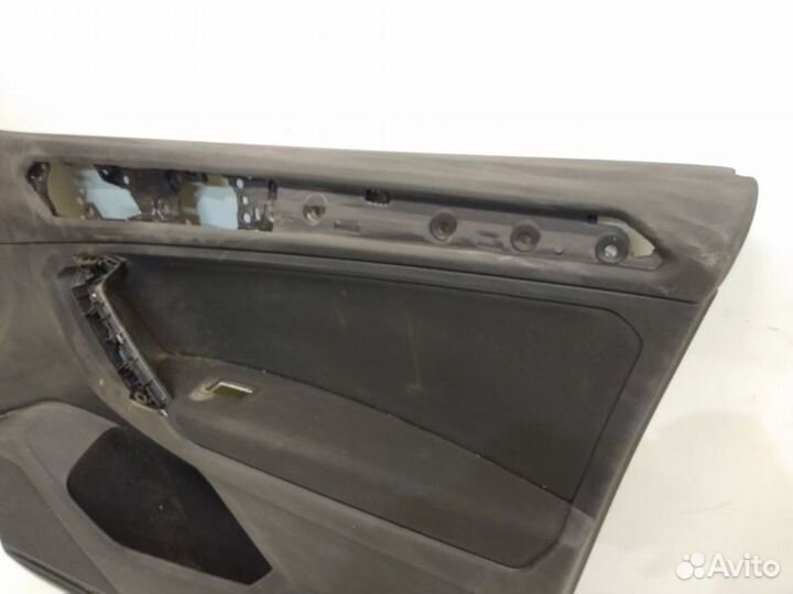 Обшивка двери передняя правая Volkswagen Tiguan 1