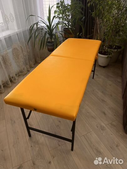 Массажный стол