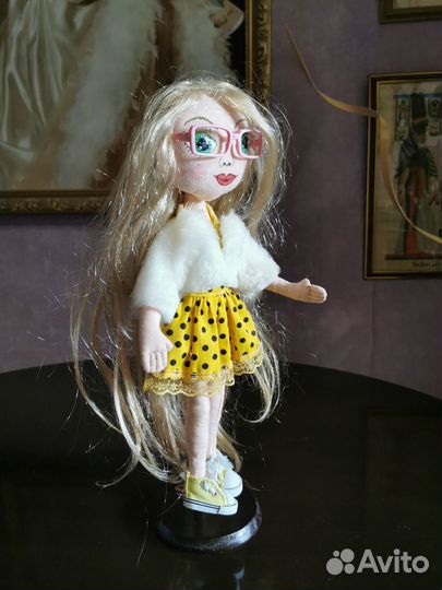 Текстильная интерьерная кукла