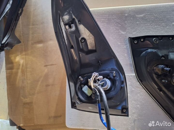 Стопсигналы Lexus rx450h