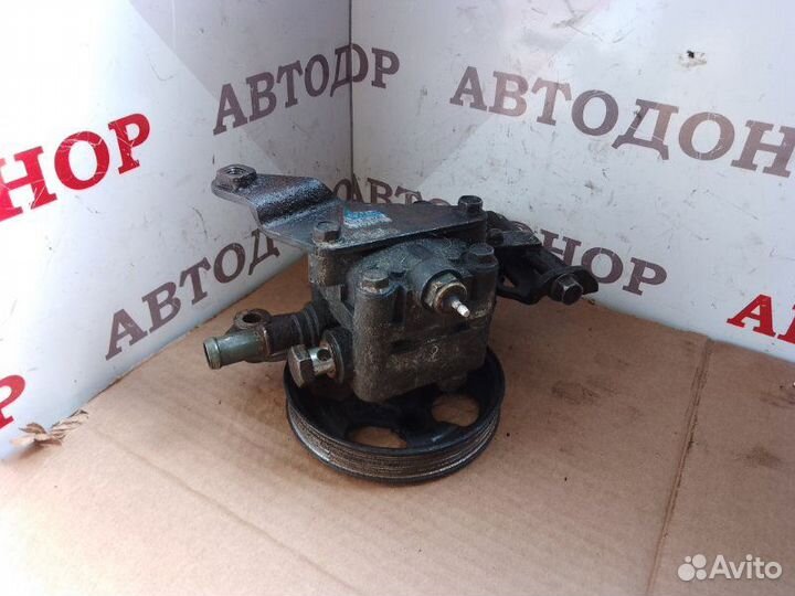 Насос гидроусилителя руля Mazda 626 GF 2.0