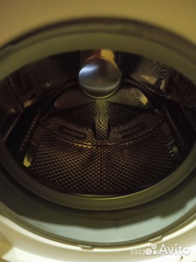 Страни машина