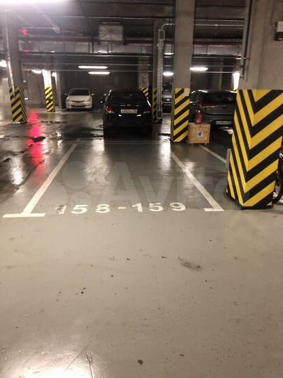 Машиноместо, 14 м²