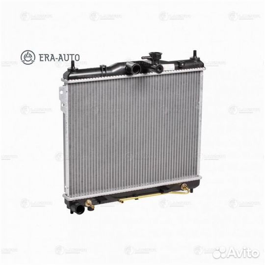 Luzar lrchugz02235 Радиатор двигателя Hyundai Getz (02) ат lrchugz02235