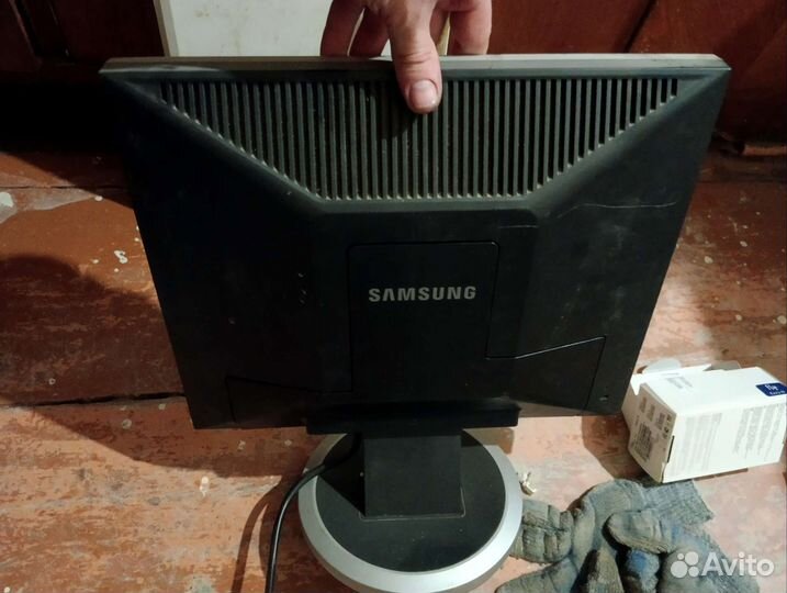 Монитор Samsung 17